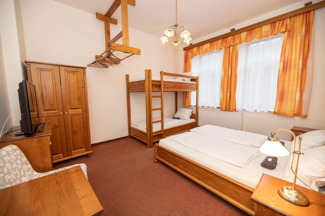 Penzion Adelka Janske Lazne Exteriör bild