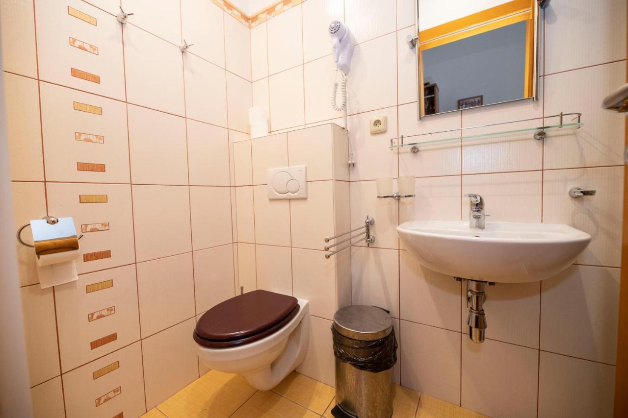 Penzion Adelka Janske Lazne Exteriör bild
